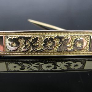 14k Gold Floral Bar Brooch