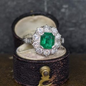 Emerald and Diamond Ring set in Platinum