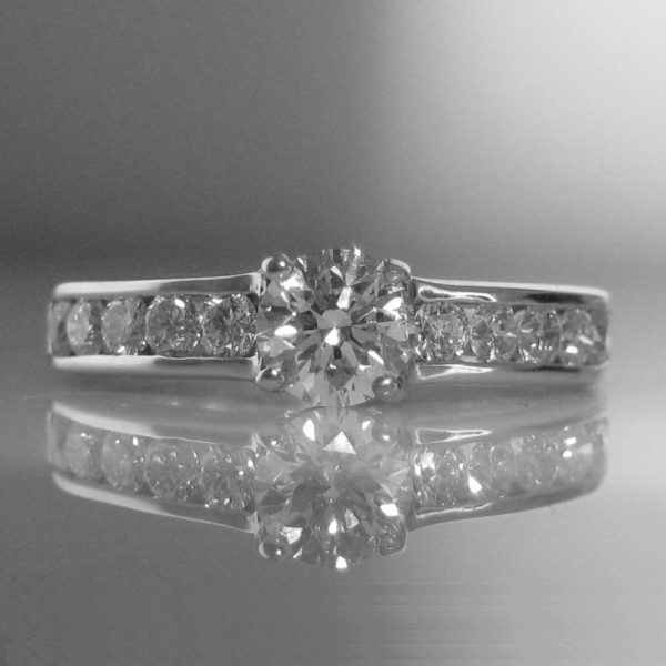 1.0ct Diamond Ring