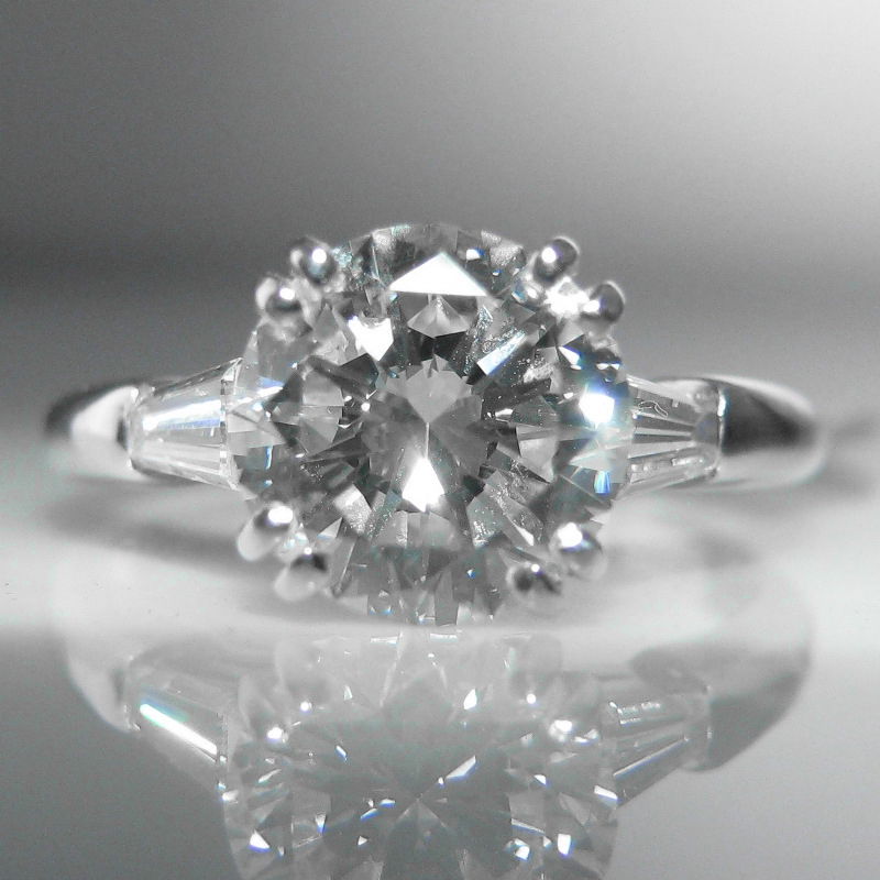 SOLD – 1.89ct Vintage French Diamond Ring- VS1 Clarity | The Antiques Room