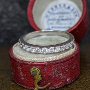 Diamond Band in 18k Gold - 0.47cts