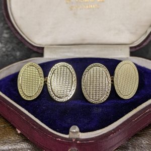 Antique Oval Cufflinks in 9k Gold