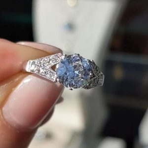 Old European Cut Solitaire Ring in 18k Gold