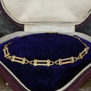 Vintage Fancy Link Bracelet in 9k Gold