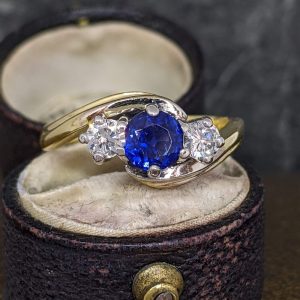 Vintage Sapphire and Diamond Twist Ring in 18k Gold