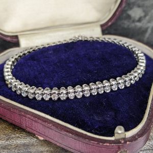 Diamond Bracelet set in 18k White Gold