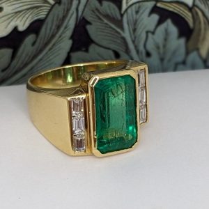 Superb Mid Century Colombian Emerald and Diamond Ring in 18k Gold
