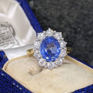 Beautiful 4.0ct Ceylon Sapphire and Diamond Cluster Ring