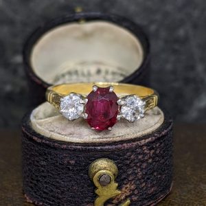 Vintage Ruby and Diamond Ring set in 18k Gold and Platinum