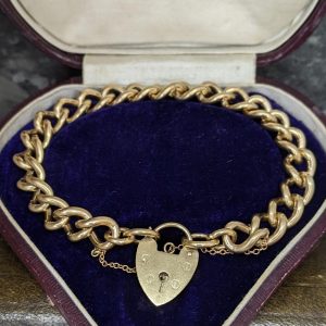 Vintage Heavy Curb Link Bracelet in 9k Gold