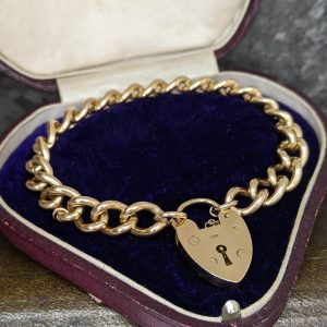 Vintage Heavy Curb Link Bracelet in 9k Gold