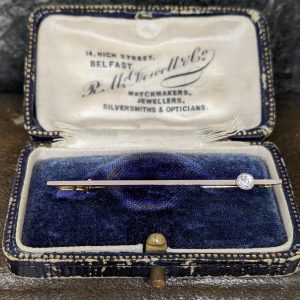 Antique Diamond Bar Brooch in 15k and 18k Gold