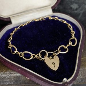 Vintage Fancy Curb Link Bracelet in 9k Gold
