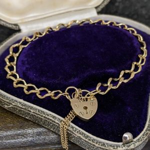 Vintage Fancy Curb Link Bracelet in 9k Gold